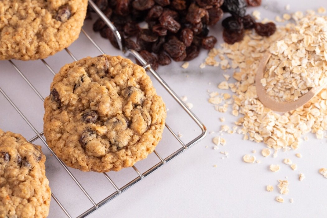 Chewy-Oatmeal-Cookies