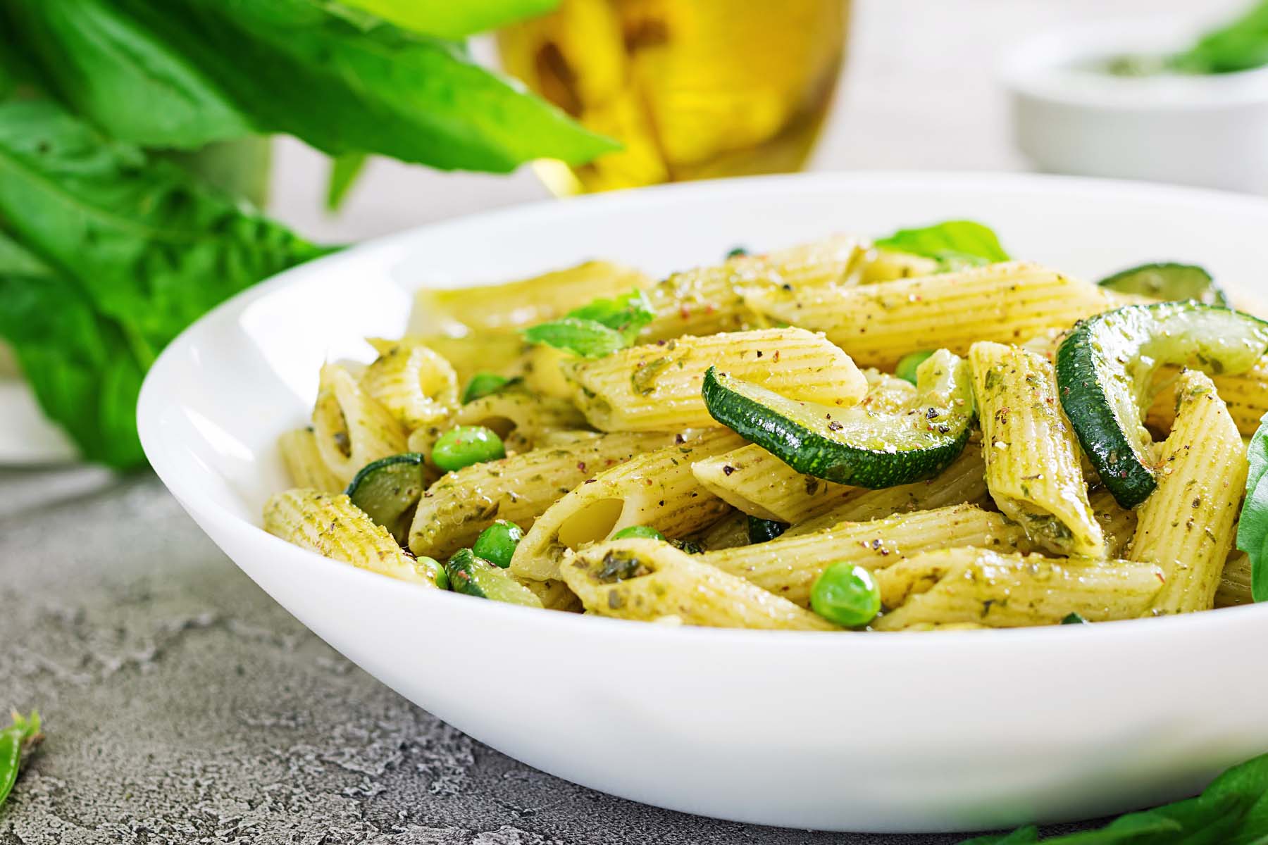 Hero_Italy_Pasta-with-Pesto-Zucchini-and-Basil
