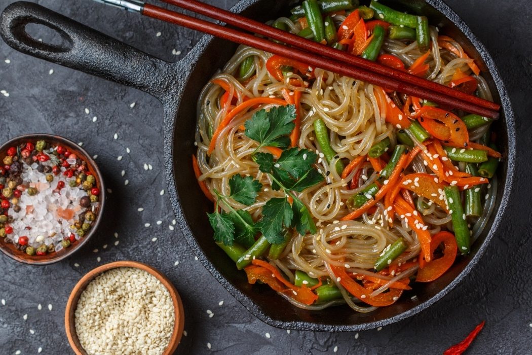 Miến xào đậu phụ rau củ